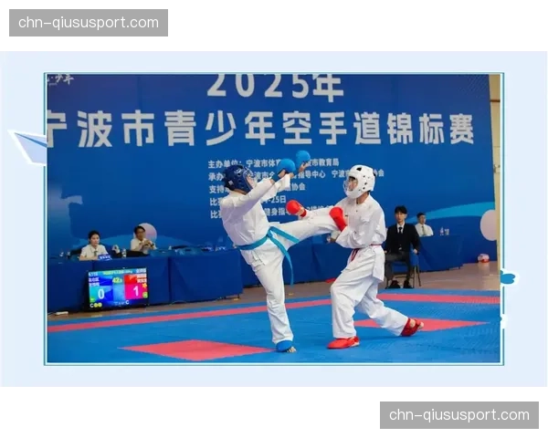 浙江省青少年手球锦标赛裁判员会议于4月7日13-00在圣效大酒店召开 浙江省青少年手球锦标赛裁判员会议于4月7日13-00在圣效大酒店召开