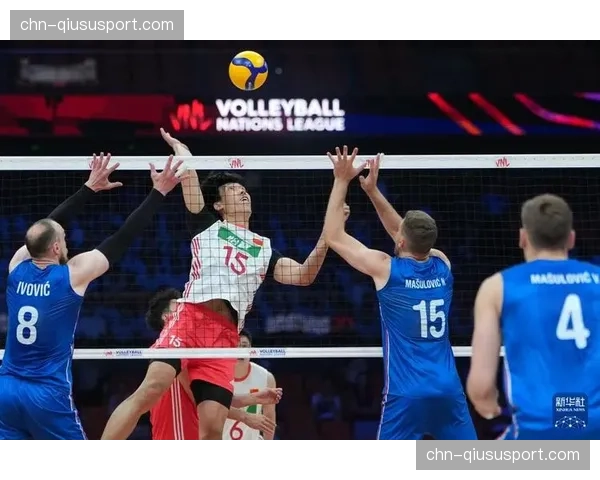 技术短板明显，日本男排负于塞尔维亚，暴露网口实力与世界顶尖的差距